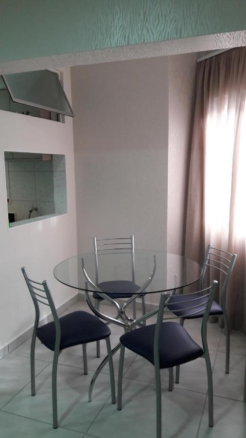 Ap Flat Central- Ar, Garagem E Otima Localizacao Apartment Foz do Iguacu Exterior photo